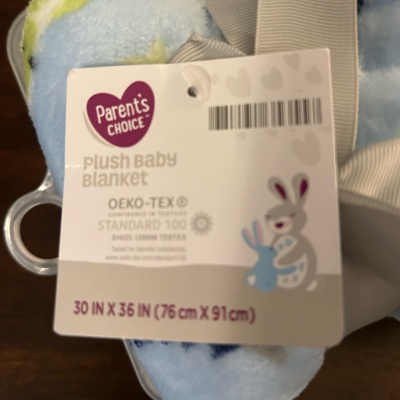 Parents Choice Plush Baby Blanket with Dinosaurs - Picture 3 of 6